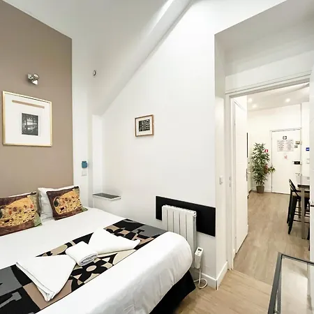 Urban Flat 101 - Maire Apartament *